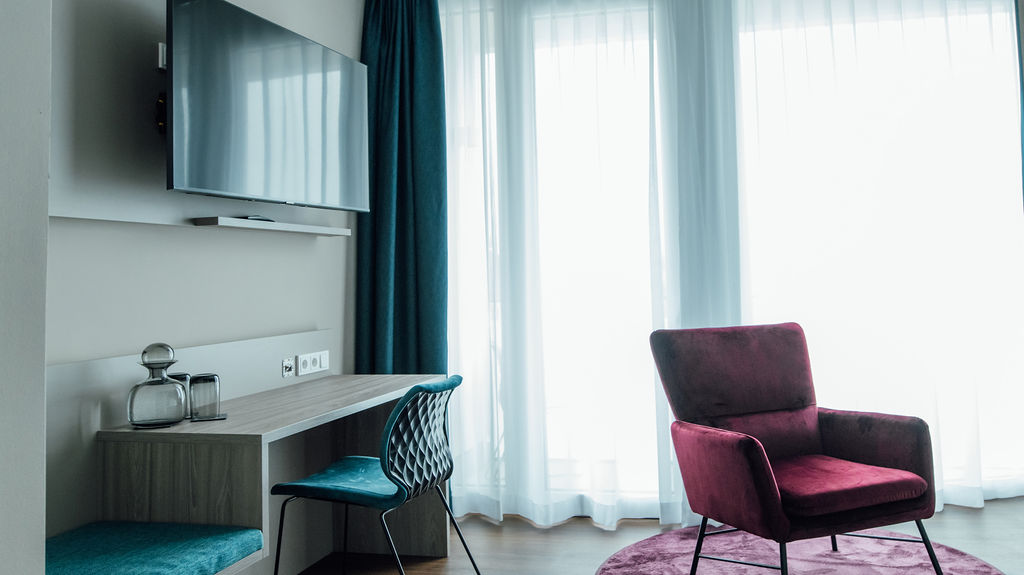 Business Standard Zimmer